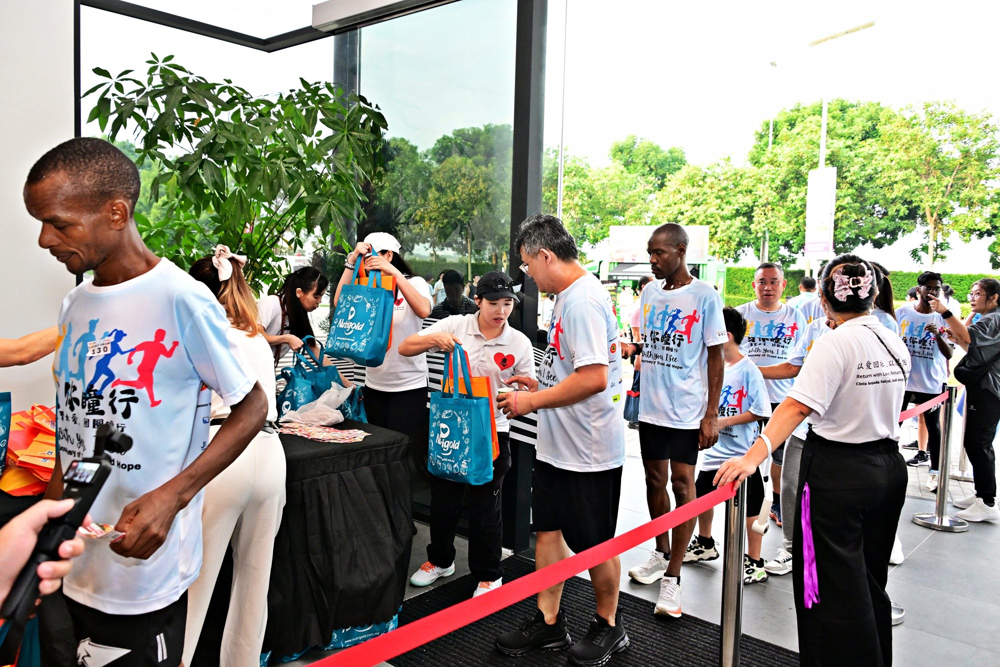 577124278_876159938093816_5993840775686100812_n