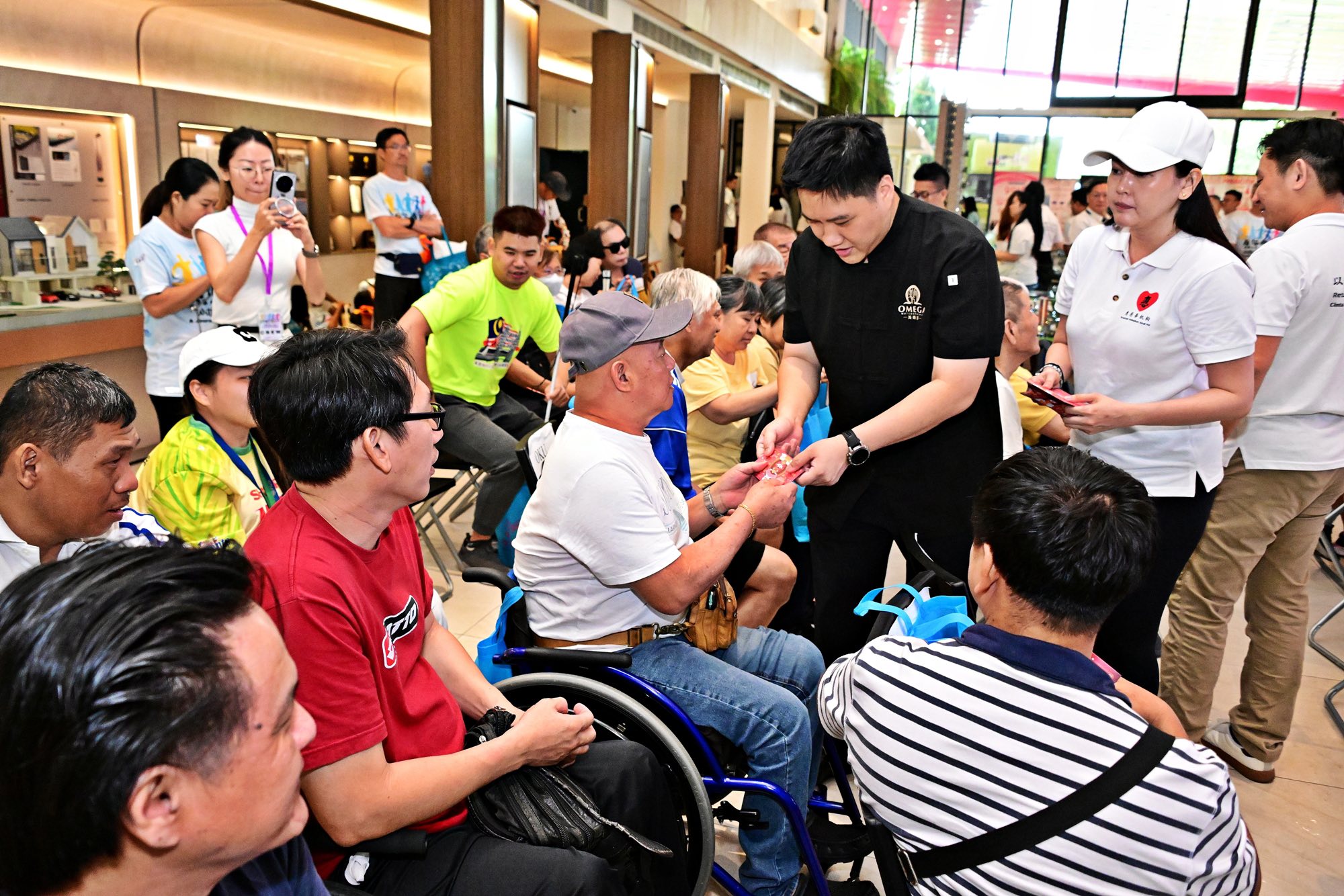 575810605_876996111343532_4852170733416655174_n