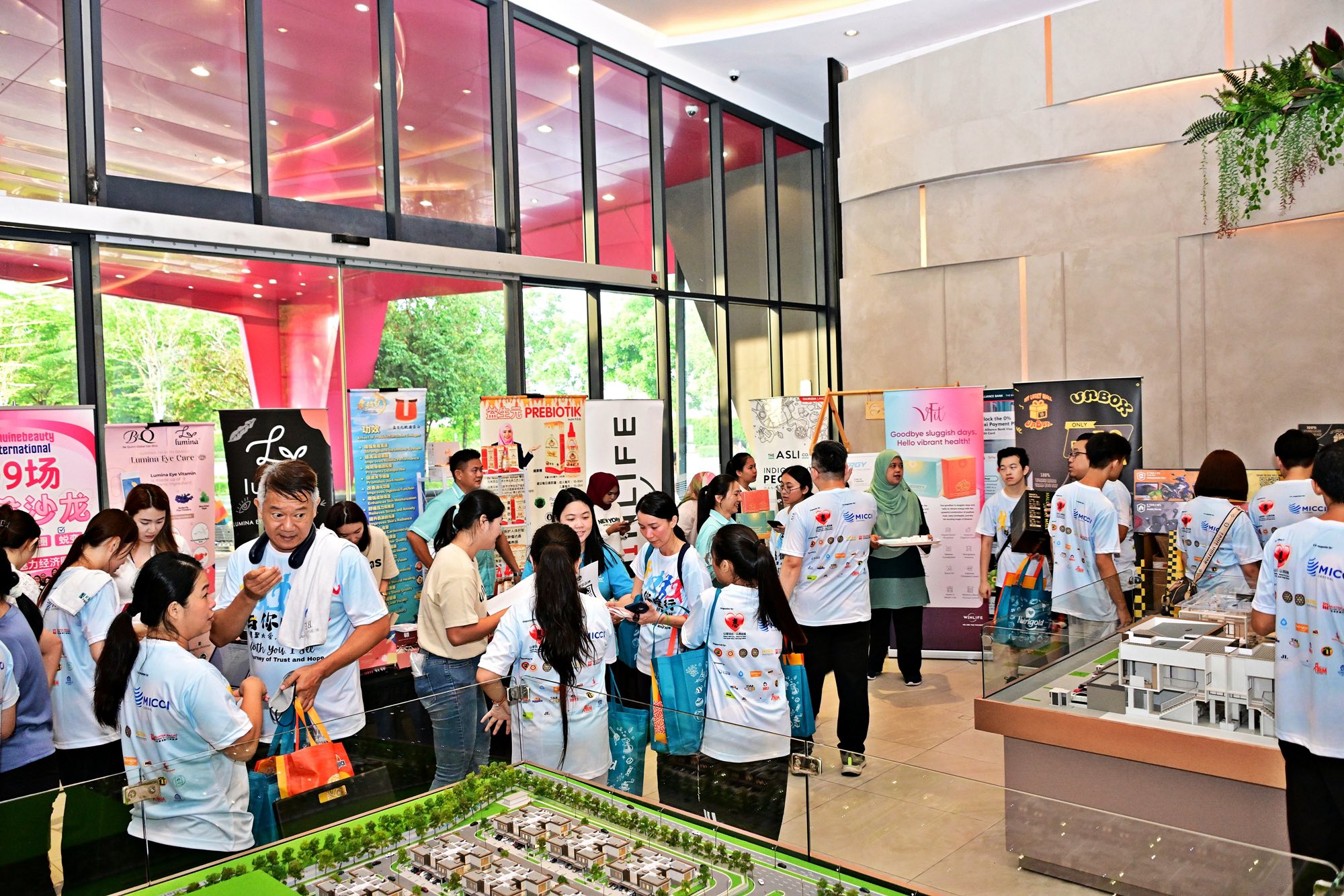 576822834_877670874609389_3158791690505522411_n