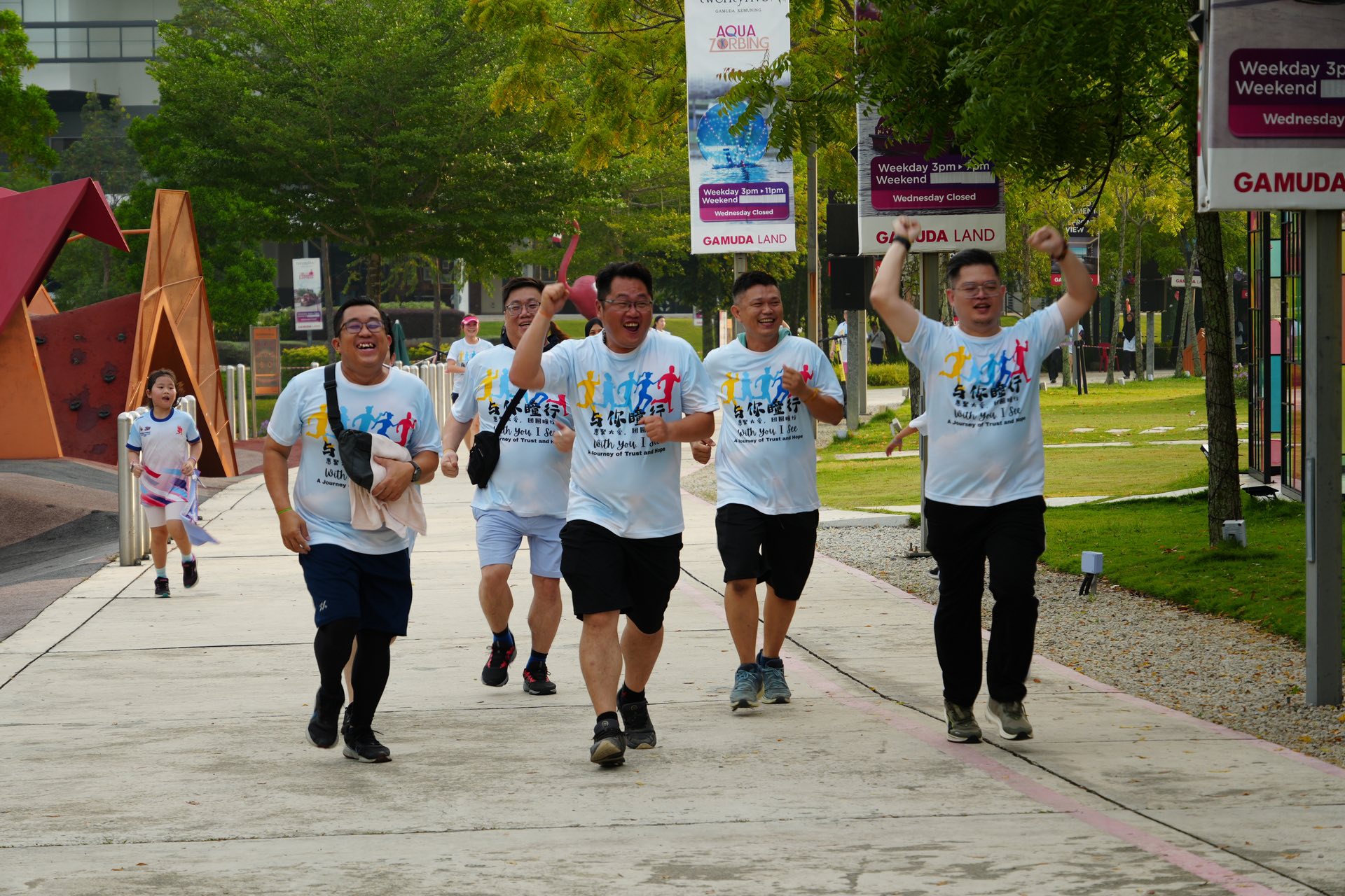 577766776_879525224423954_4286286541571583614_n