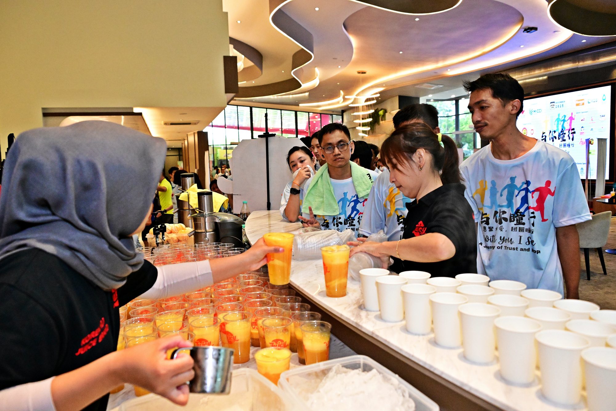 577893420_877670544609422_4700485606622791145_n