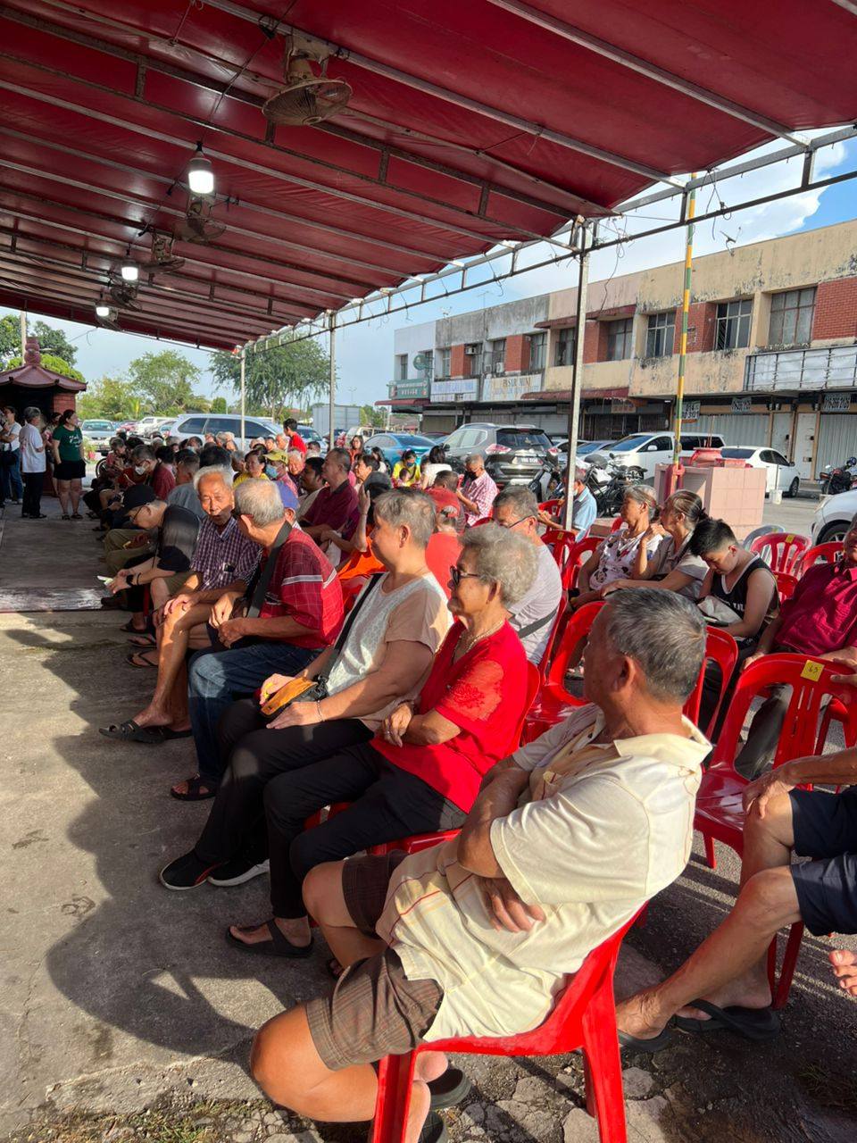 631481476_10240065624161361_7573943181618968910_n